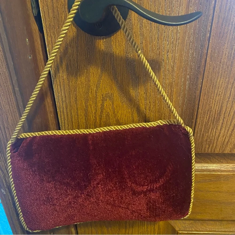 Holiday Happy Holidays velvet door knob hanger pillow gold color cord 11x6.5”